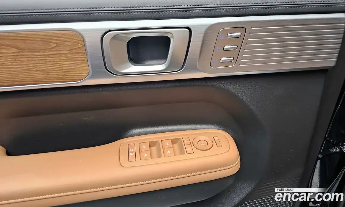 Hyundai Santa Fe 2025 2.5 Автомат в Москве № 129975, фото 8