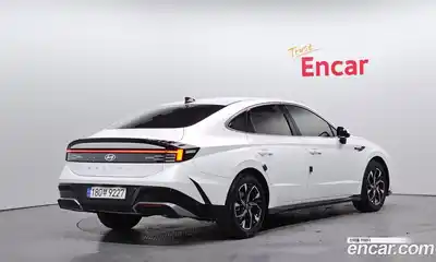 Hyundai Sonata 2025 2.0 Автомат в Москве № 130290, миниатюра 2