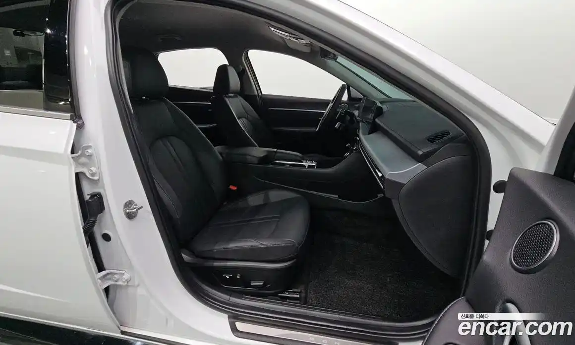 Hyundai Sonata 2025 2.0 Автомат в Москве № 130290, фото 9