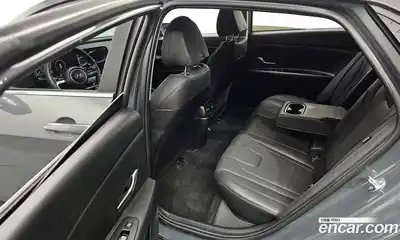 Hyundai Avante 2025 1.6 Автомат в Москве № 130377, миниатюра 5