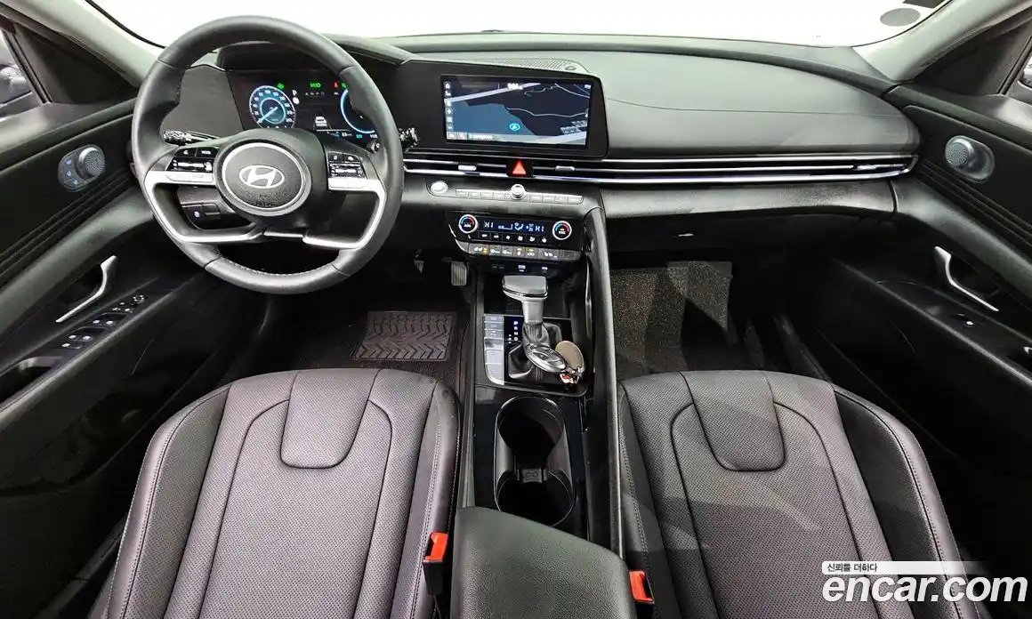 Hyundai Avante 2025 1.6 Автомат в Москве № 130377, фото 6