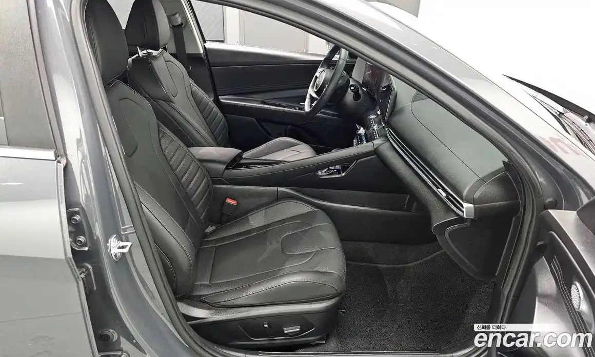 Hyundai Avante 2025 1.6 Автомат в Москве № 130377, фото 8