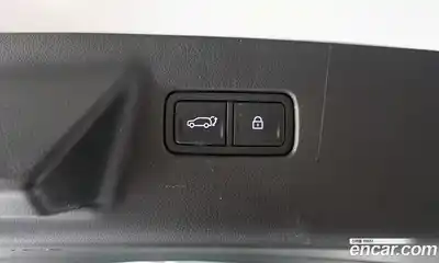 Hyundai Santa Fe 2025 2.5 Автомат в Москве № 130592, миниатюра 5