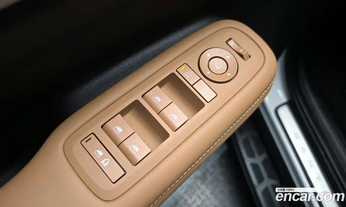 Hyundai Santa Fe 2025 2.5 Автомат в Москве № 130592, фото 6