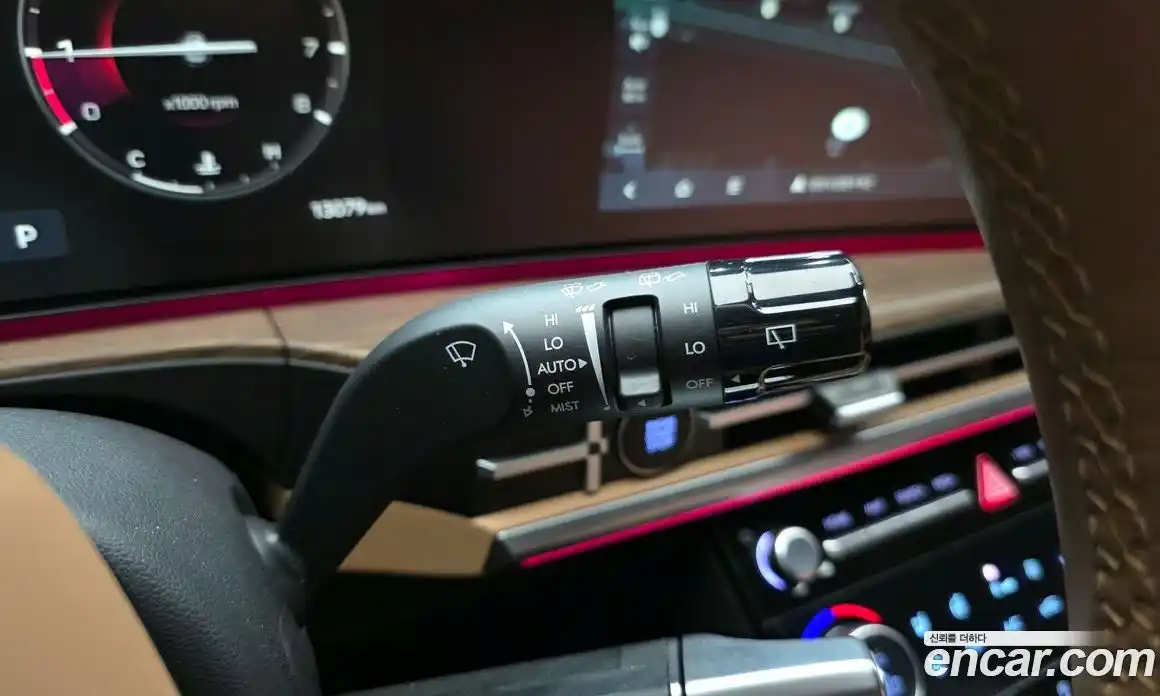 Hyundai Santa Fe 2025 2.5 Автомат в Москве № 130592, фото 9