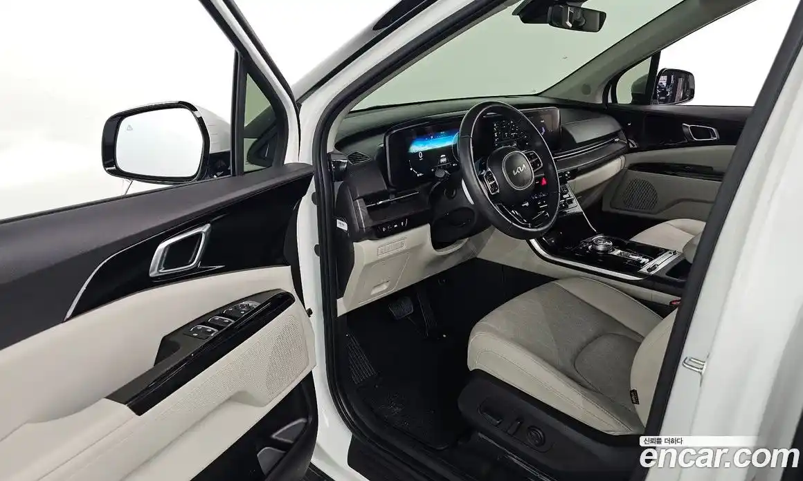 Kia Canival 2023 3.5 Автомат в Москве № 131214, фото 11