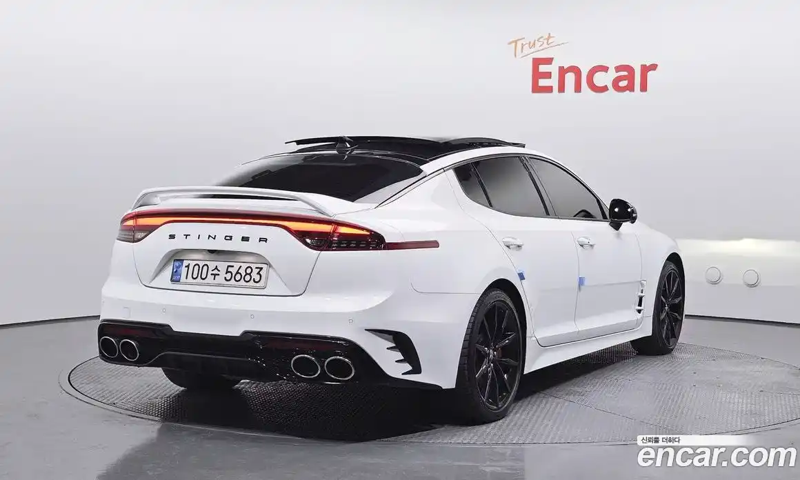 Kia Stinger 2023 3.3 Автомат в Москве № 132532, фото 13