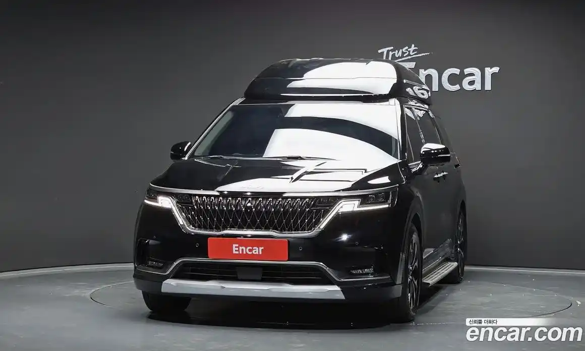 Kia Canival 2023 3.5 Автомат в Москве № 133313, фото 17