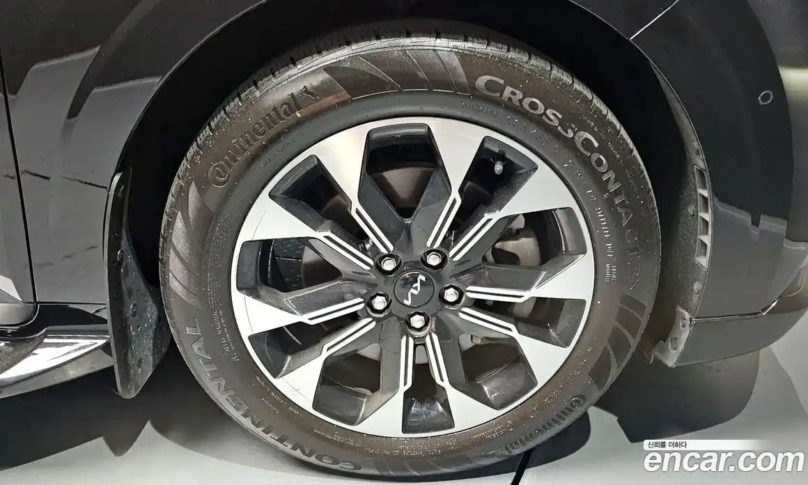 Kia Canival 2023 3.5 Автомат в Москве № 133313, фото 20