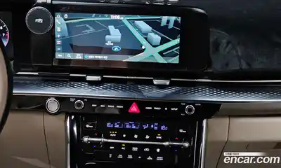 Kia Canival 2023 3.5 Автомат в Москве № 133313, миниатюра 5