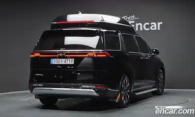 Kia Canival 2023 3.5 Автомат в Москве № 133313, миниатюра 6