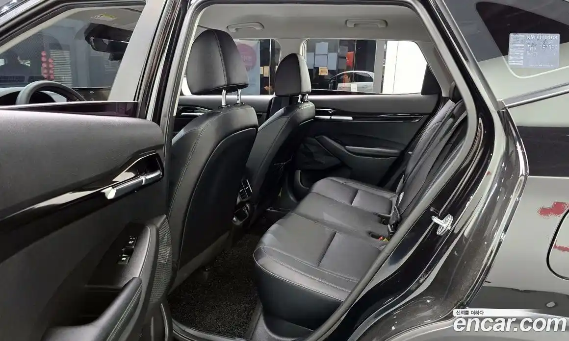 Kia Seltos 2020 1.6 Автомат в Москве № 133822, фото 11