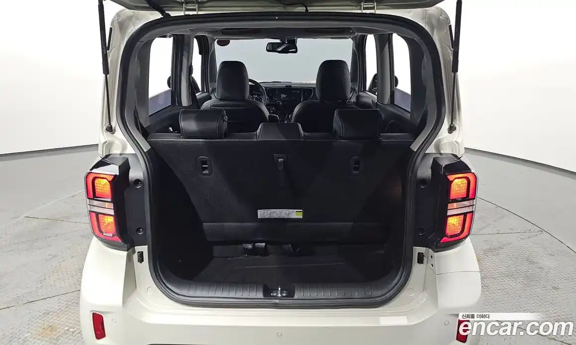 Kia Ray 2023 1.0 Автомат в Москве № 134218, фото 15