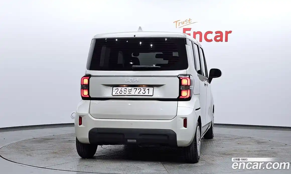 Kia Ray 2023 1.0 Автомат в Москве № 134218, фото 16