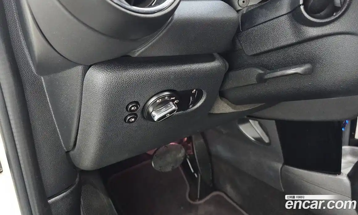 Mini Cooper 2015 1.5 Автомат в Москве № 135121, фото 11