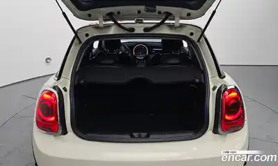 Mini Cooper 2015 1.5 Автомат в Москве № 135121, миниатюра 12