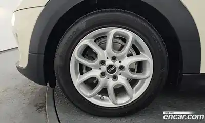 Mini Cooper 2015 1.5 Автомат в Москве № 135121, миниатюра 6