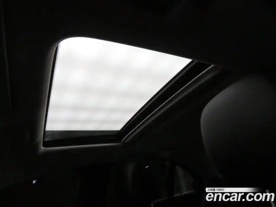 Mercedes-Benz C-Class 2017 2.0 Автомат в Москве № 135377, фото 18