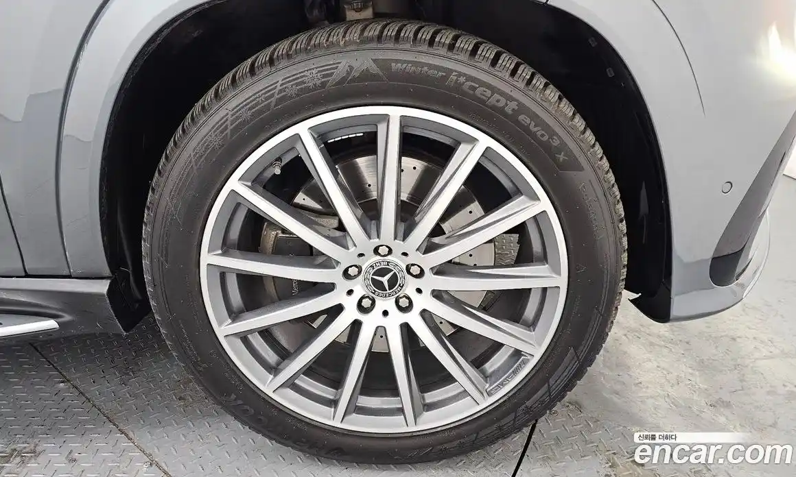 Mercedes-Benz GLS-Class 2024 3.0 Автомат в Москве № 139898, фото 5