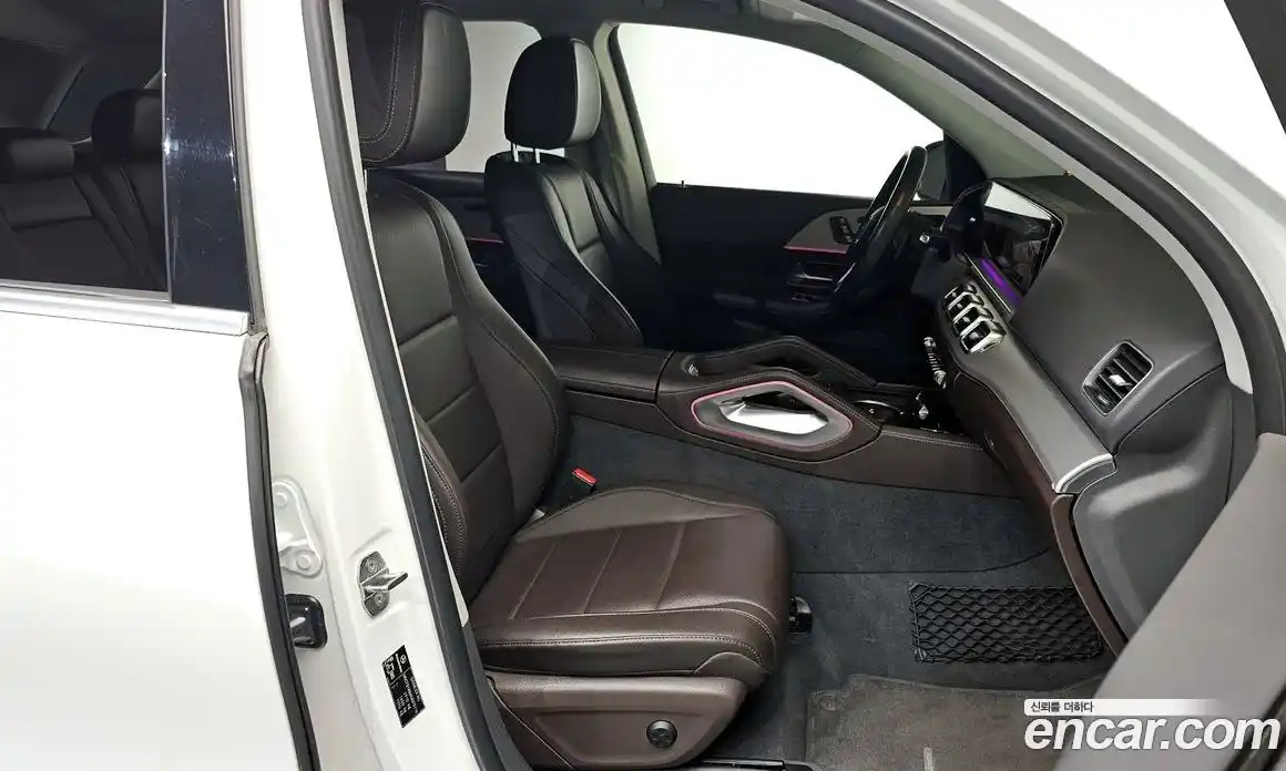 Mercedes-Benz GLE-Class 2019 1.9 Автомат в Москве № 142699, фото 20