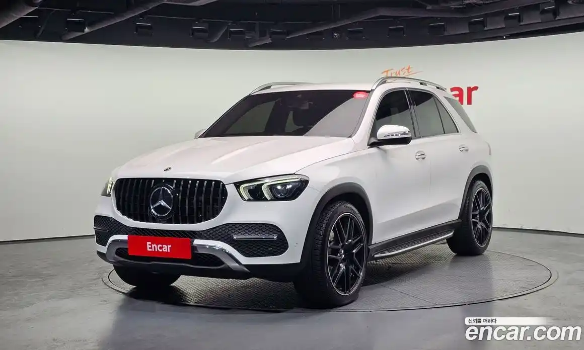 Mercedes-Benz GLE-Class 2019 1.9 Автомат в Москве № 142699, фото 8