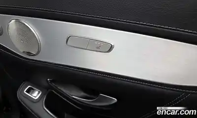 Mercedes-Benz GLC-Class 2021 4.0 Автомат в Москве № 142777, миниатюра 2