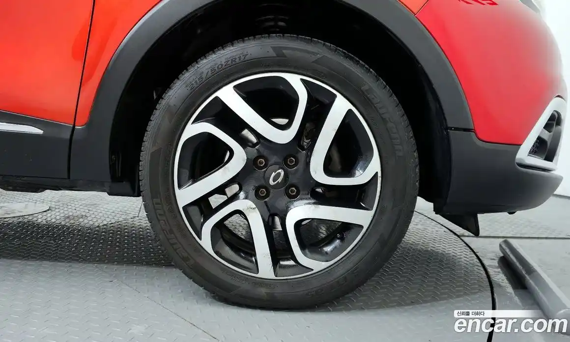 Renault QM3 2016 1.5 Автомат в Москве № 148598, фото 14