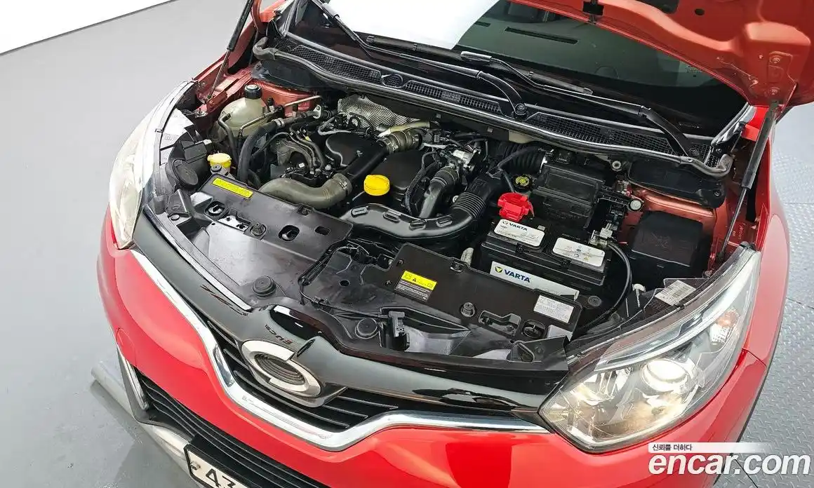 Renault QM3 2016 1.5 Автомат в Москве № 148598, фото 7