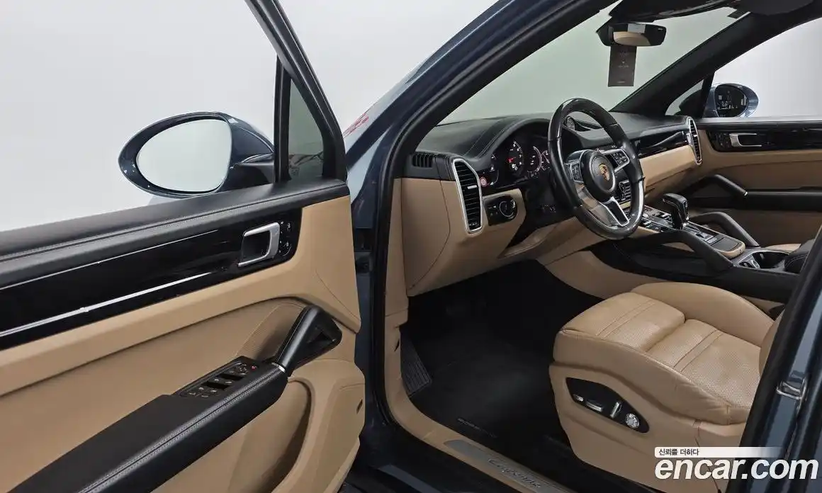 Porsche Cayenne 2020 3.0 Автомат в Москве № 149144, фото 1