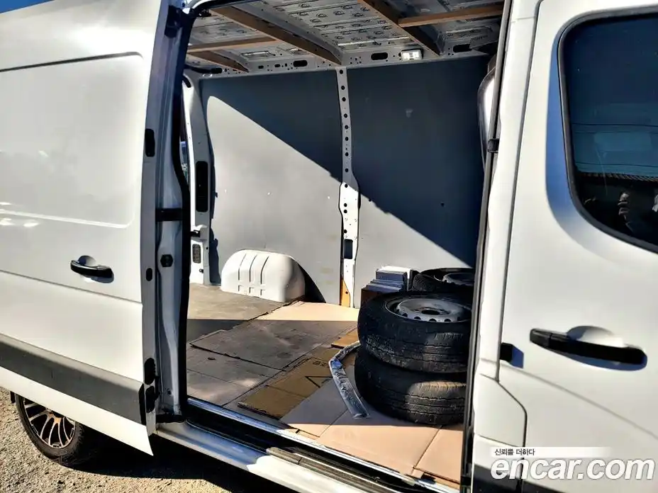 Renault Master 2019 2.3 Механическая в Москве № 152164, фото 15
