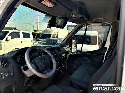 Renault Master 2019 2.3 Механическая в Москве № 152164, миниатюра 6