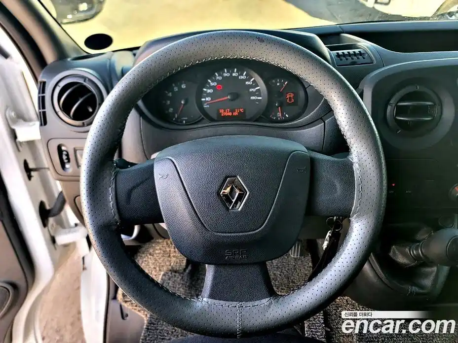 Renault Master 2019 2.3 Механическая в Москве № 152164, фото 7