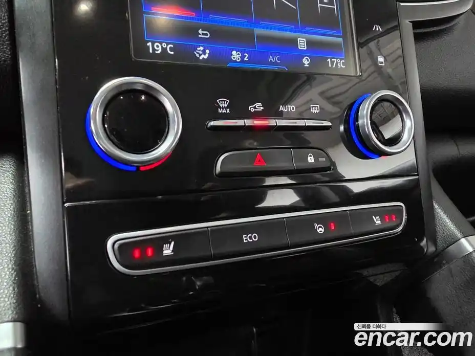 Renault QM6 2020 2.0 Автомат в Москве № 153065, фото 14