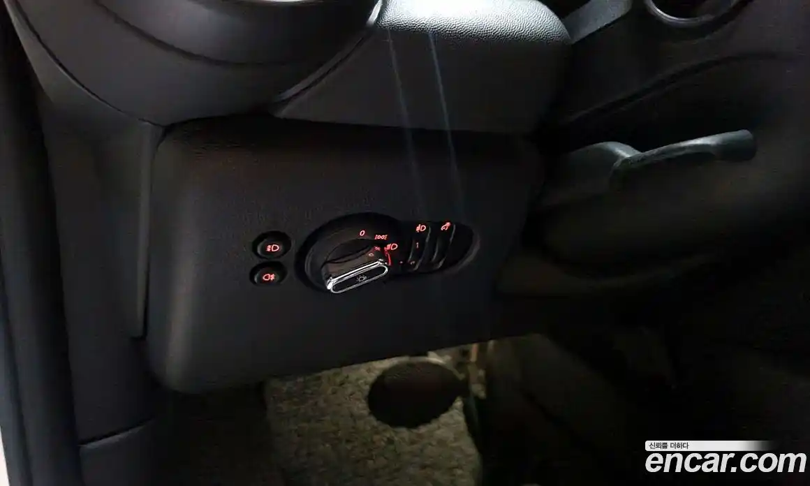 Mini Cooper 2016 1.5 Автомат в Москве № 153265, фото 5