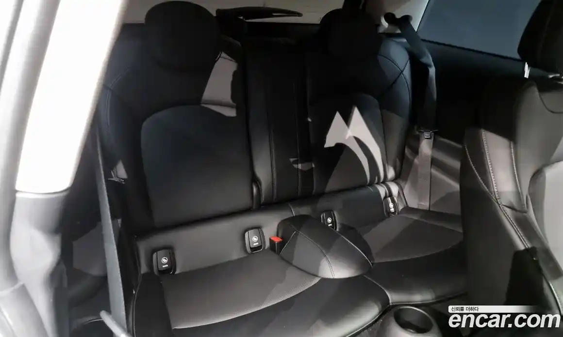 Mini Cooper 2016 1.5 Автомат в Москве № 153265, фото 6