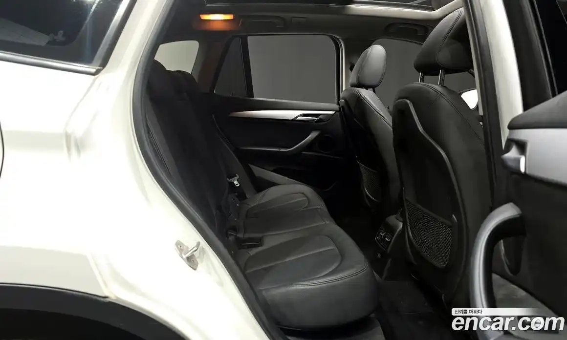 BMW X1 2017 2.0 Автомат в Москве № 157656, фото 7