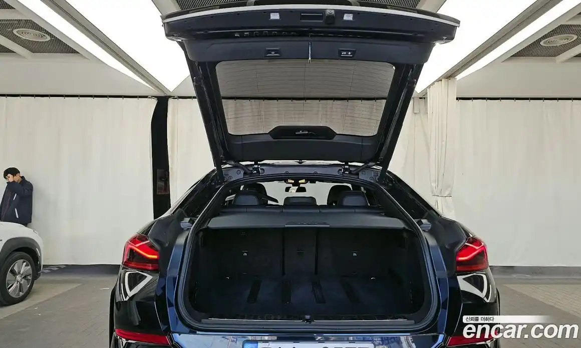 BMW X6 2023 3.0 Автомат в Москве № 157726, фото 4