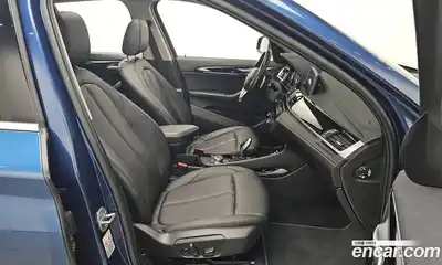 BMW X1 2022 2.0 Автомат в Москве № 158606, миниатюра 2