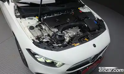 Mercedes-Benz A-Class 2021 2.0 Автомат в Москве № 160280, миниатюра 6