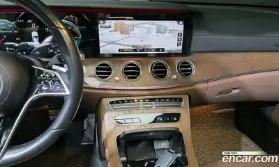 Mercedes-Benz E-Class 2021 2.0 Автомат в Москве № 160531, миниатюра 5