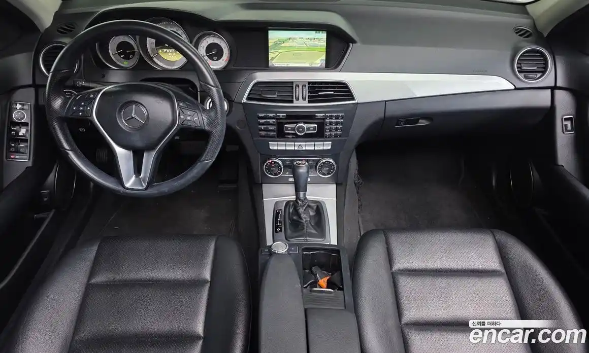 Mercedes-Benz C-Class 2012 1.8 Автомат в Москве № 161947, фото 15