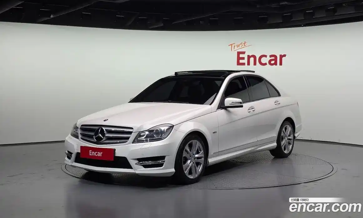 Mercedes-Benz C-Class 2012 1.8 Автомат в Москве № 161947, фото 17