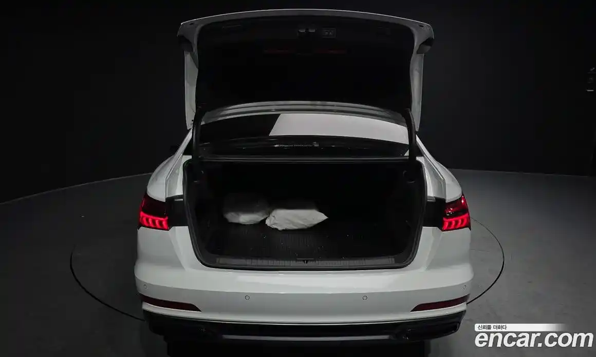 Audi A6 2020 2.0 Автомат в Москве № 163143, фото 3