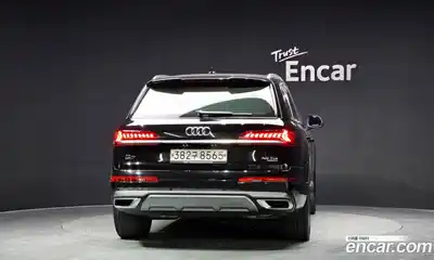 Audi Q7, 2022