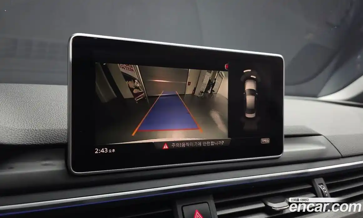 Audi A4 2018 2.0 Автомат в Москве № 163868, фото 13