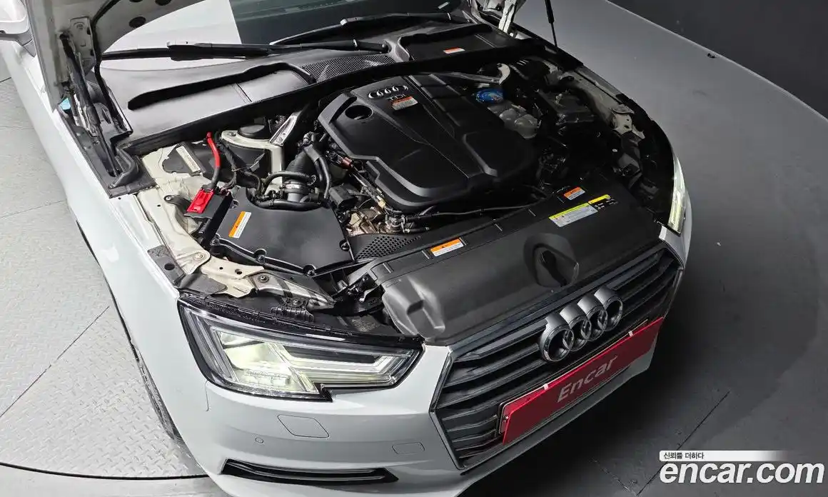 Audi A4 2018 2.0 Автомат в Москве № 163868, фото 7