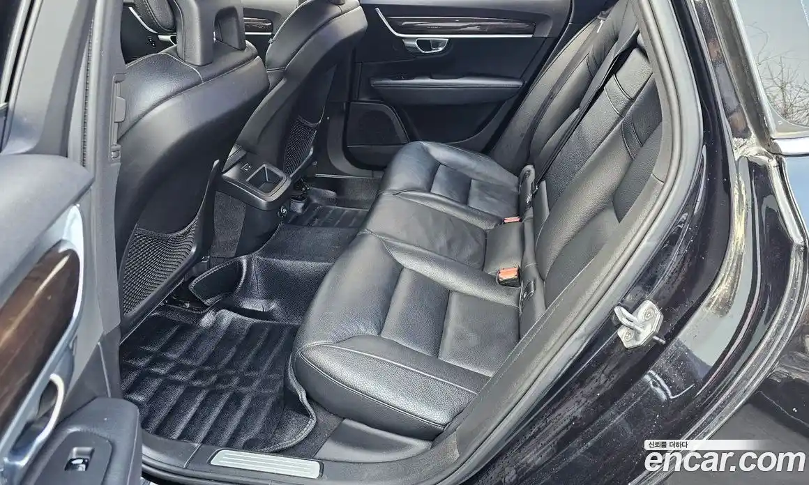 Volvo S90 2017 2.0 Автомат в Москве № 164605, фото 11