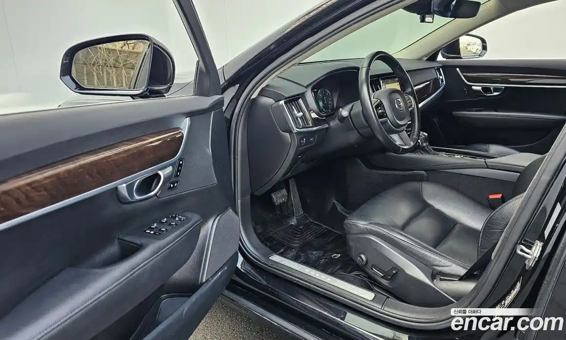 Volvo S90 2017 2.0 Автомат в Москве № 164605, фото 15