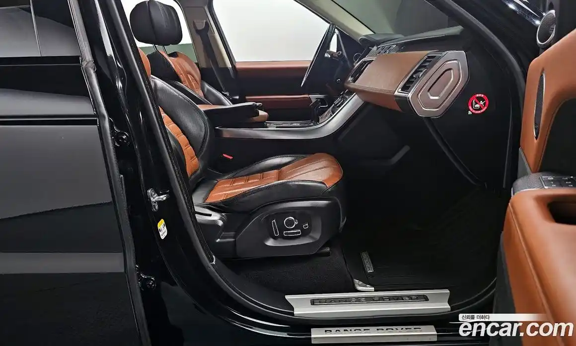 Land Rover Range-Rover Sport 2016 3.0 Автомат в Москве № 166252, фото 6