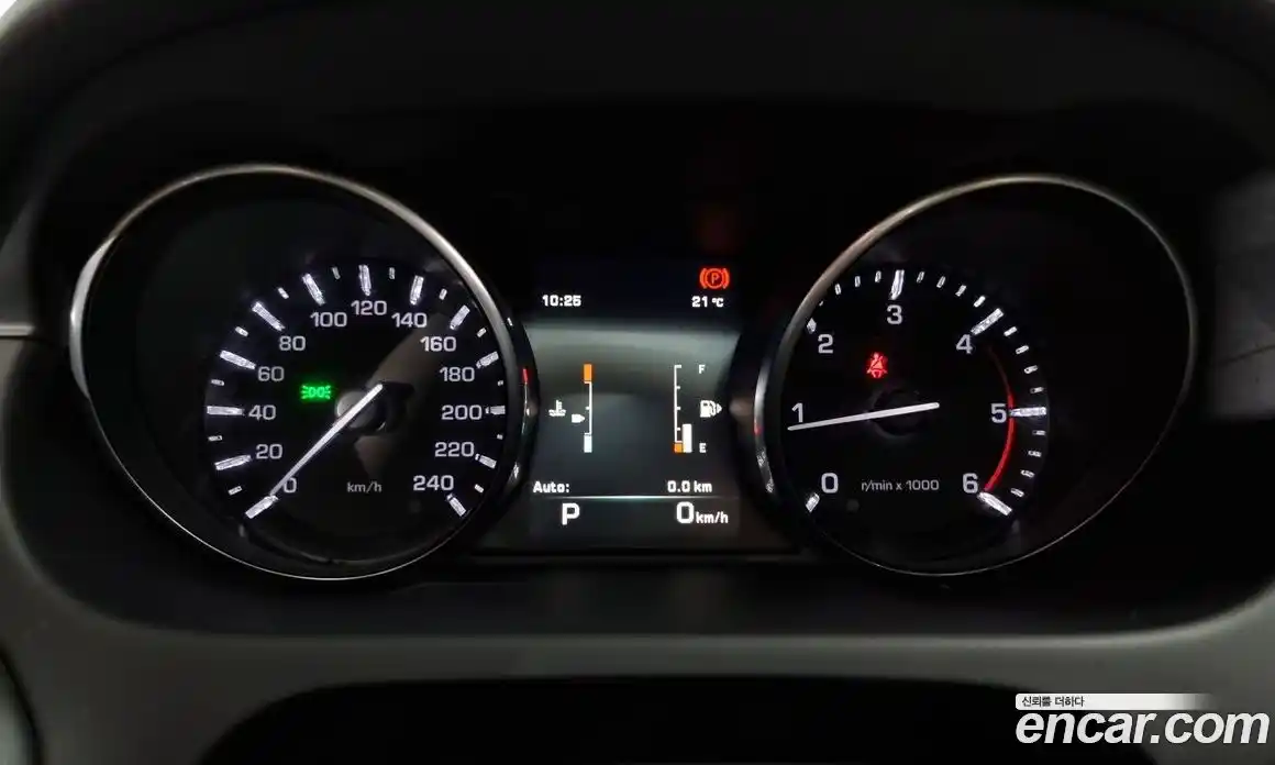 Land Rover Discovery Sport 2016 2.0 Автомат в Москве № 166292, фото 12